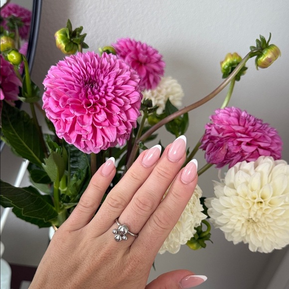 Calvin Klein Metallic Ring with Charms - Picture 3 of 5